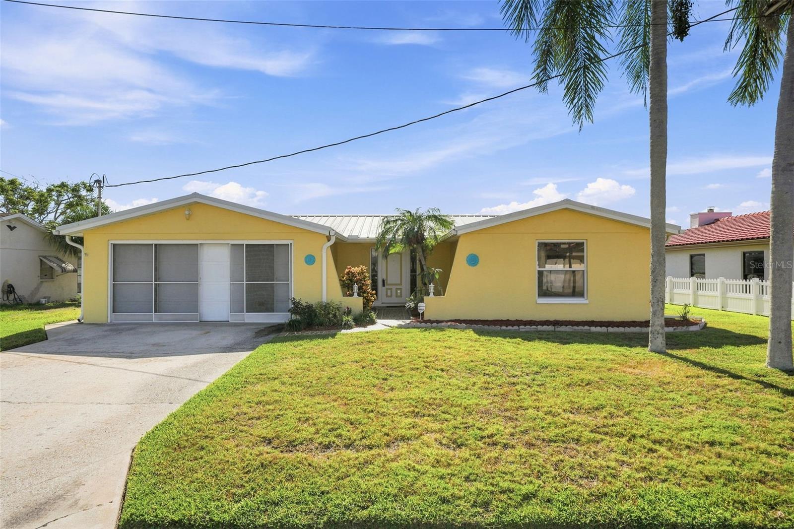 4388 7TH ISLE DR Property Photo 1