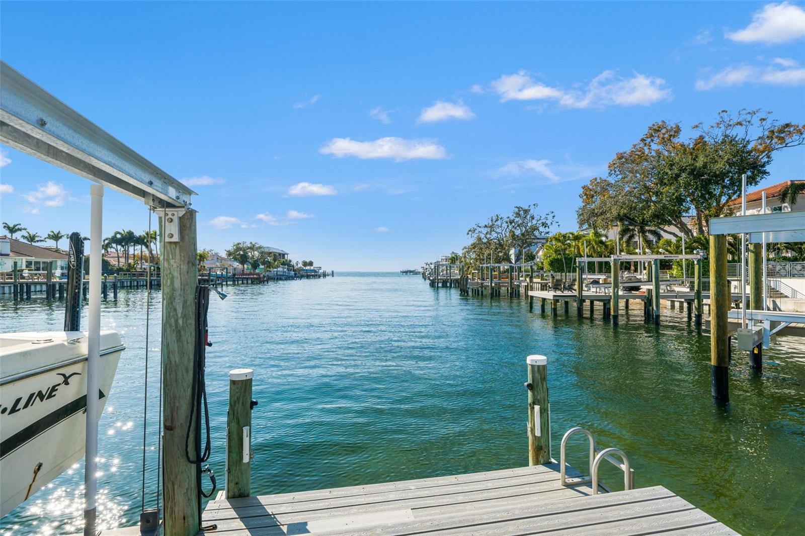2605 S Beach Dr Property Photo 4