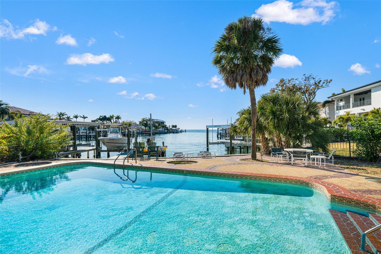 2605 S Beach Dr Property Photo 8