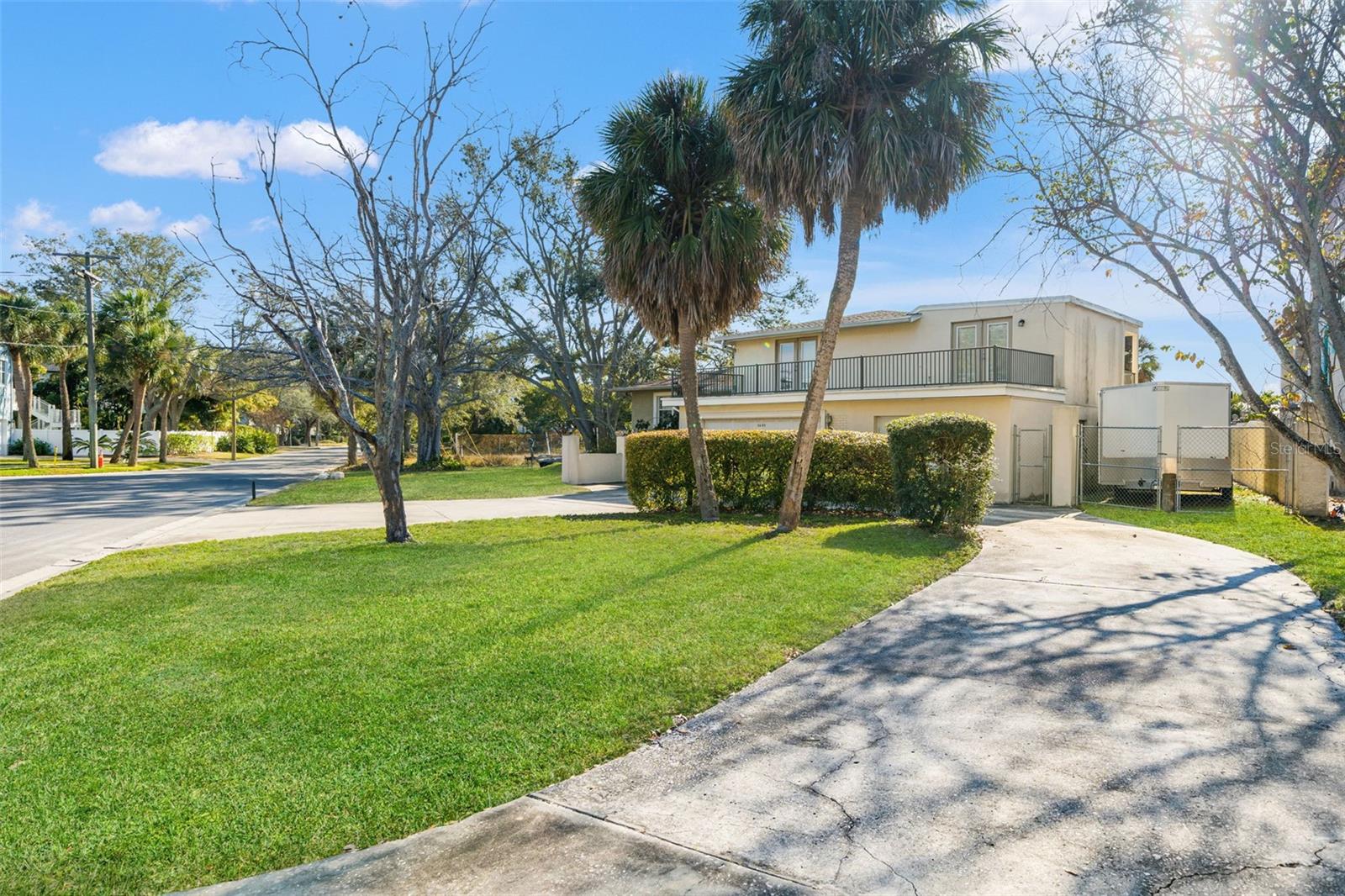 2605 S Beach Dr Property Photo 17
