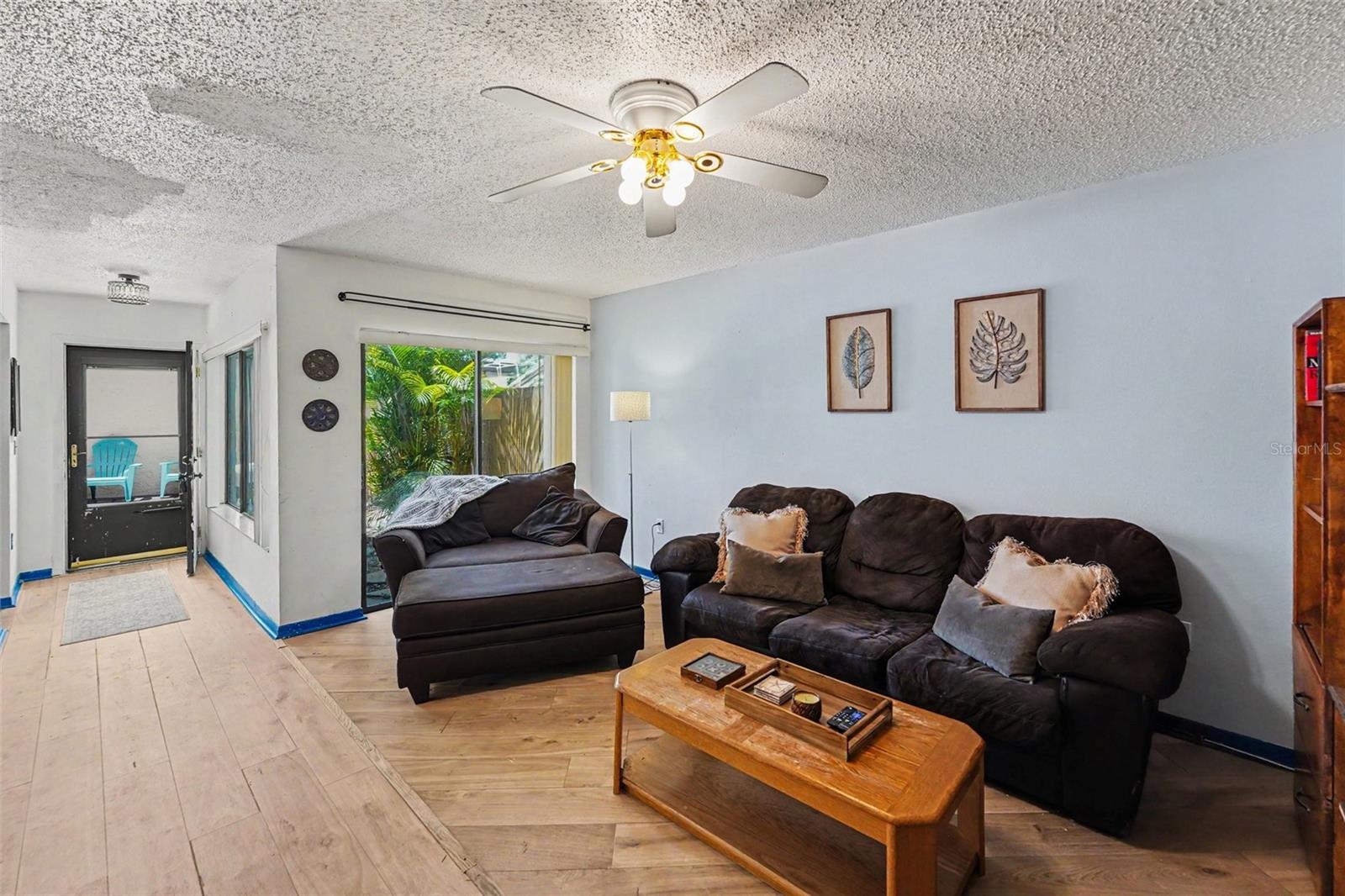 2095 Sunset Point Rd #1904 Property Photo 6