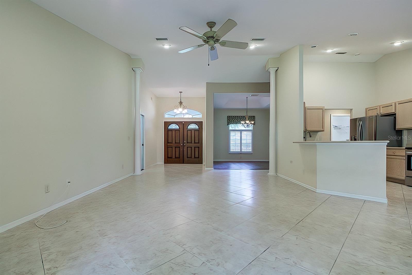 12 Anton Ct Property Photo 5