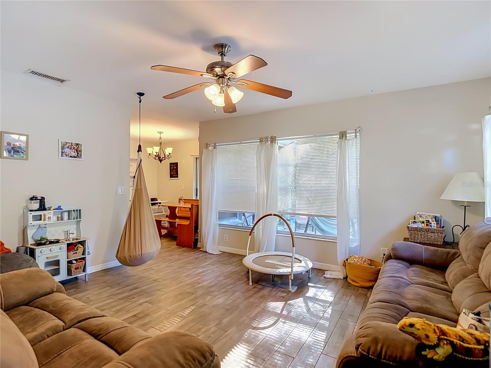 15101 Morning Dr Property Photo 6