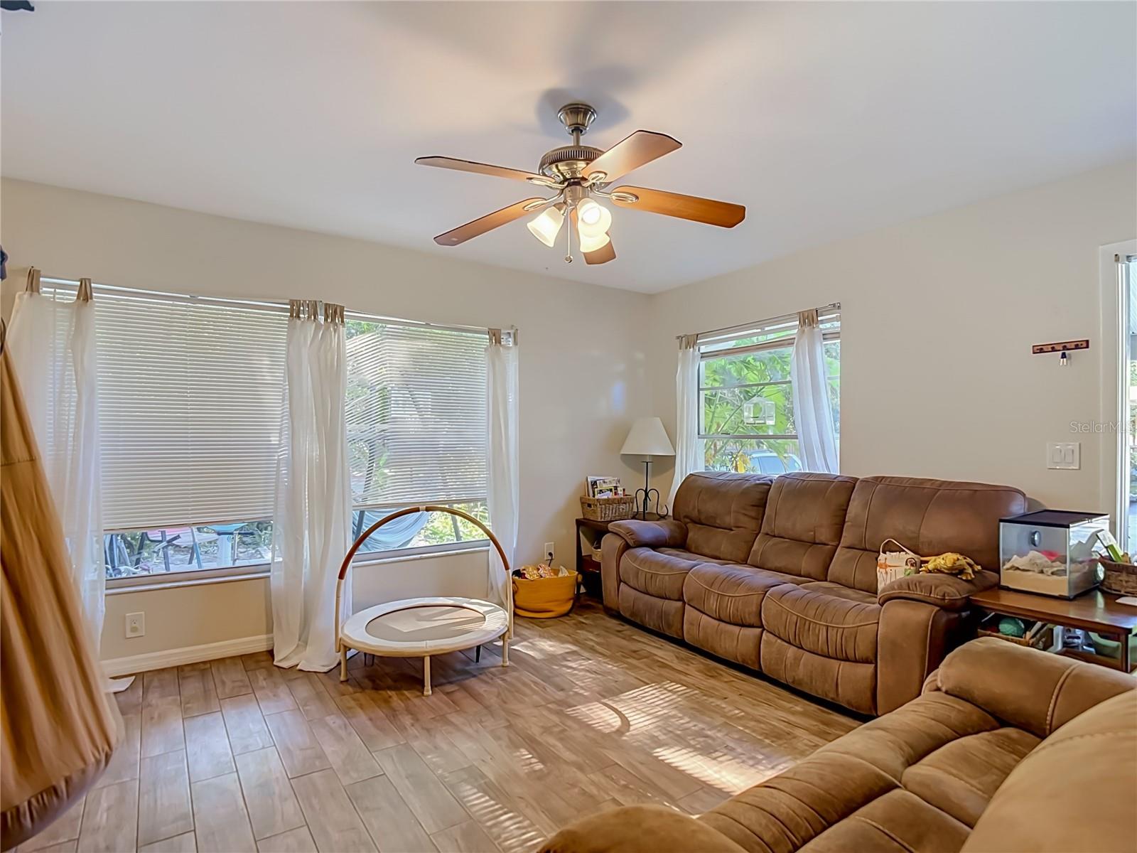 15101 Morning Dr Property Photo 9