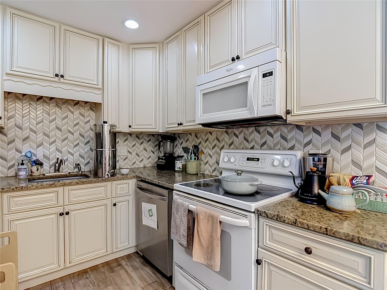 15101 Morning Dr Property Photo 15