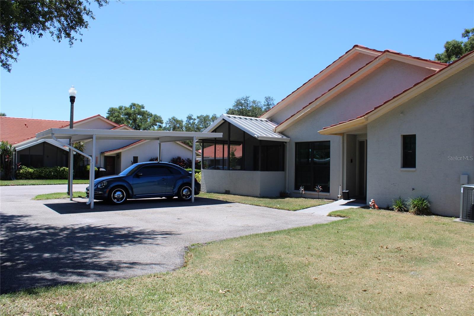 2288 Citrus Ct Property Photo 5