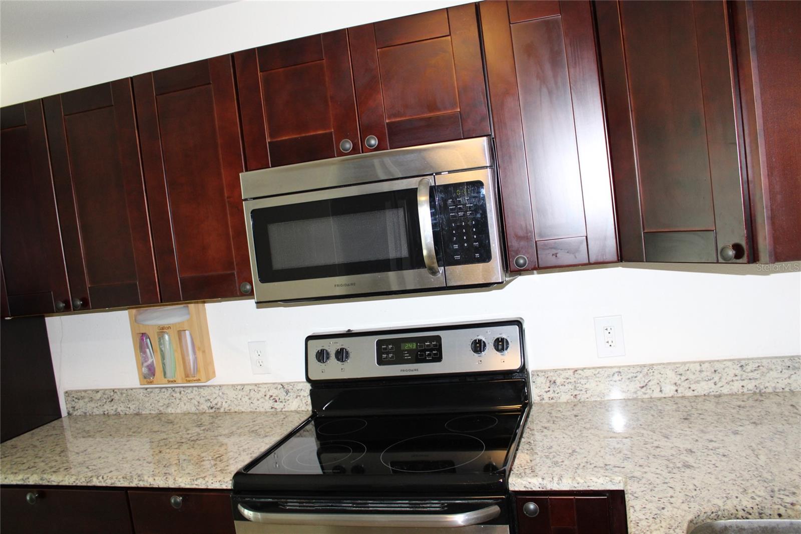 2288 Citrus Ct Property Photo 32