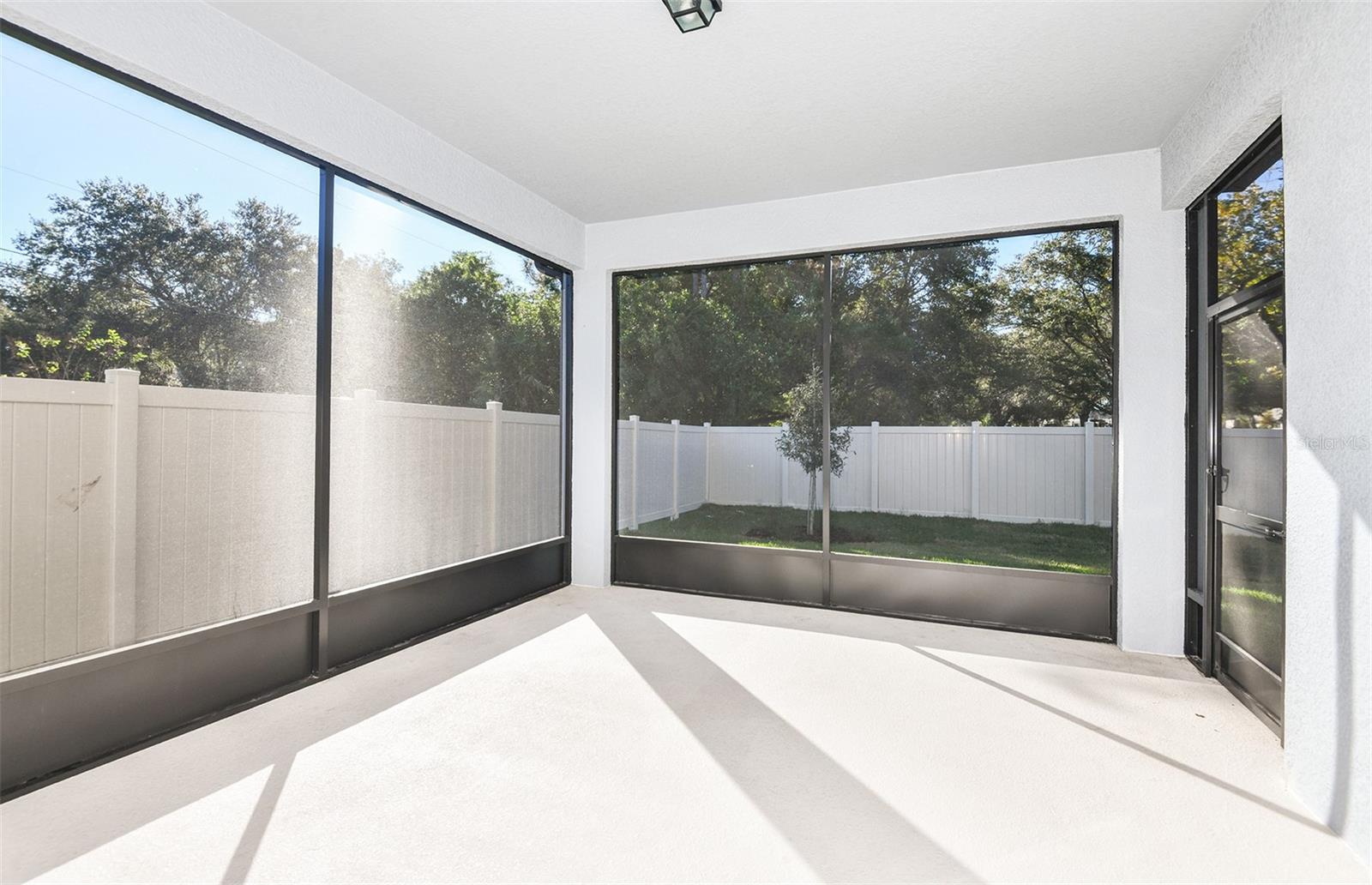 9853 Trellis Vine Way Property Photo 15