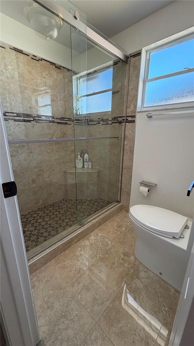 6713 Willow Spring Ct Property Photo 15