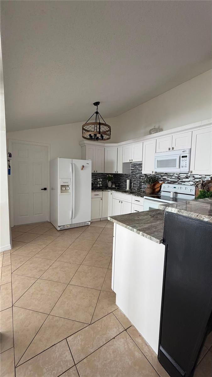 6713 Willow Spring Ct Property Photo 17