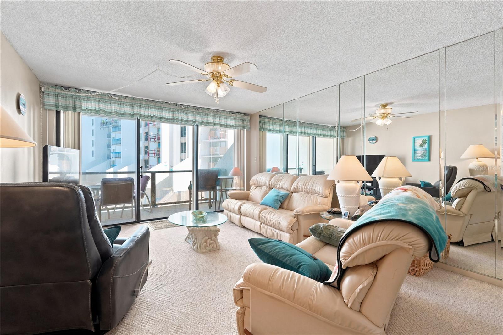 450 S Gulfview Blvd #301 Property Photo 16