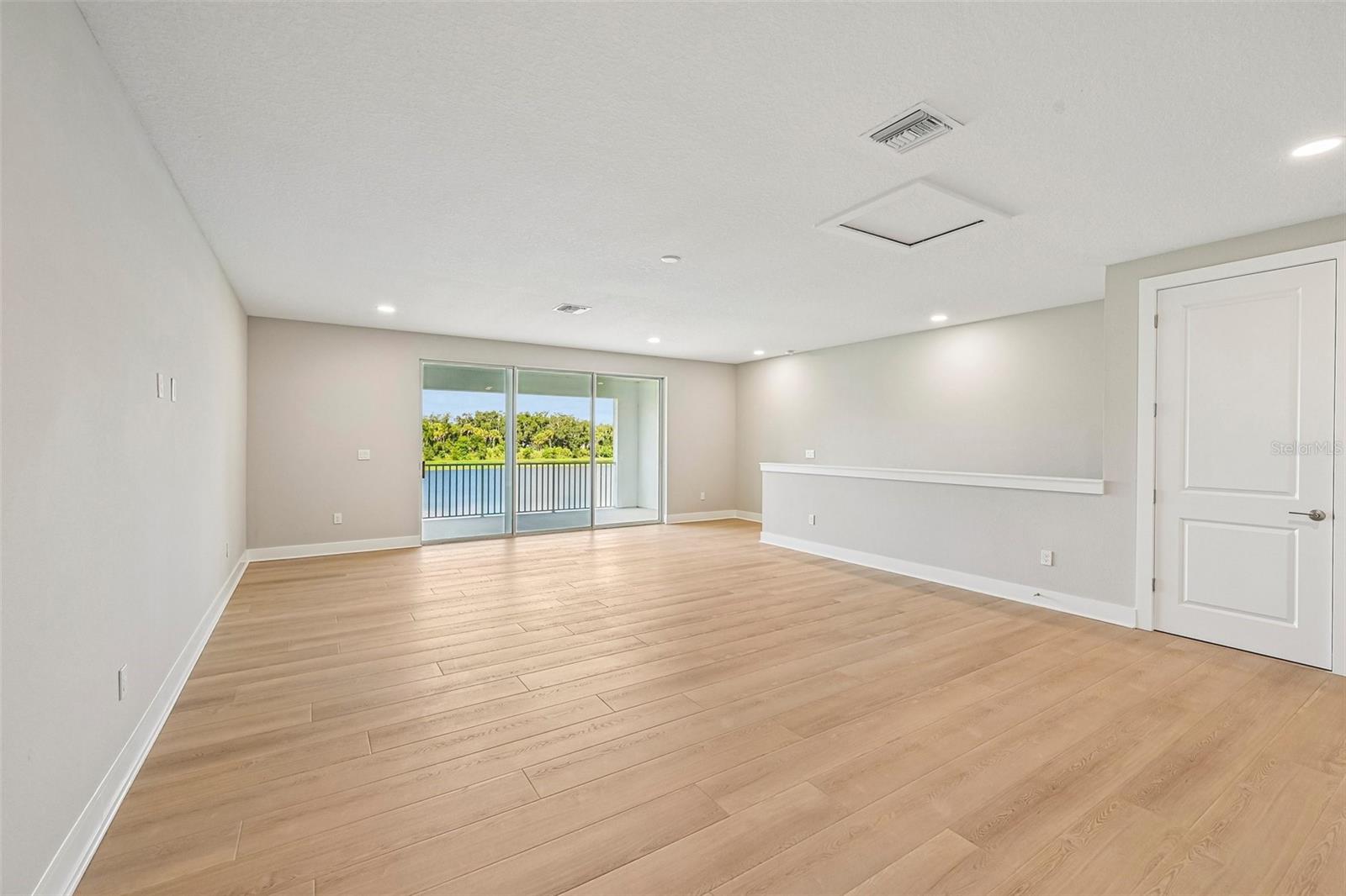 8530 Salmar Loop Property Photo 37