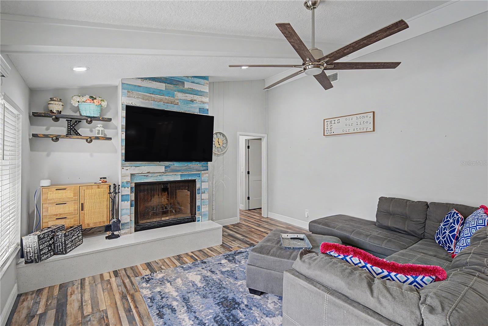 2717 Redford Ct E Property Photo 19