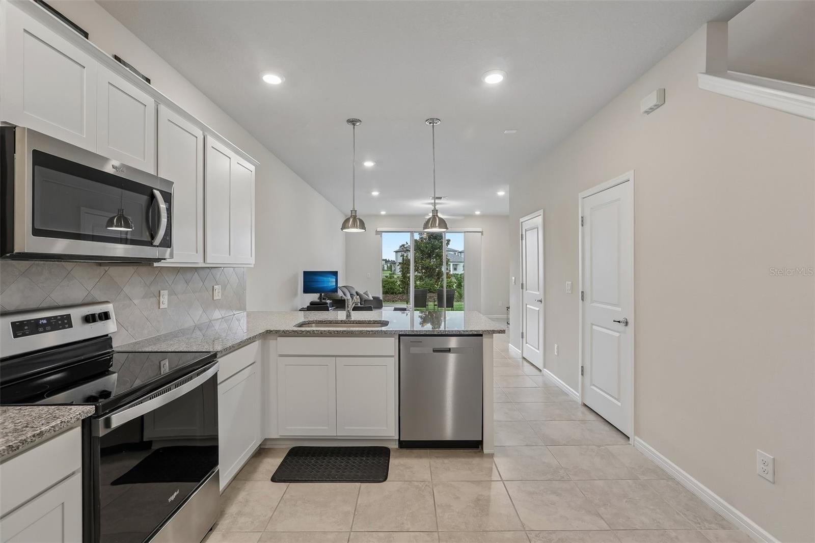 31337 Amberview Bnd Property Photo 5