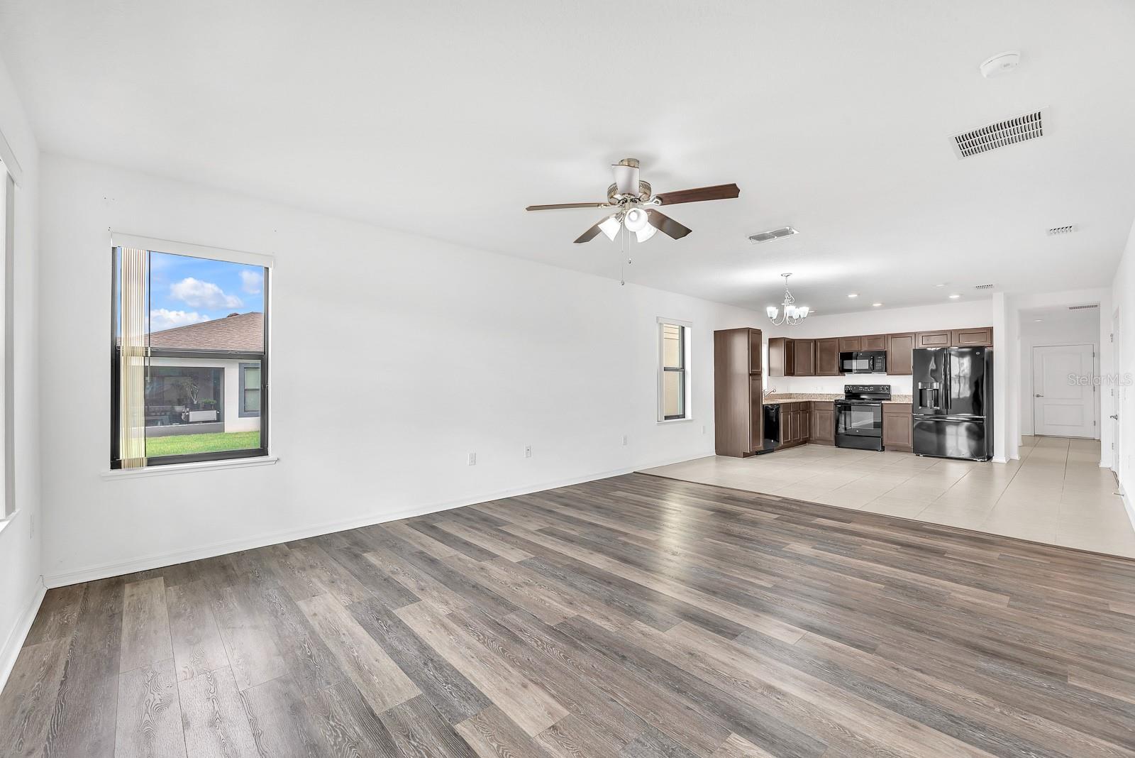 5148 Brickwood Rise Dr Property Photo 6