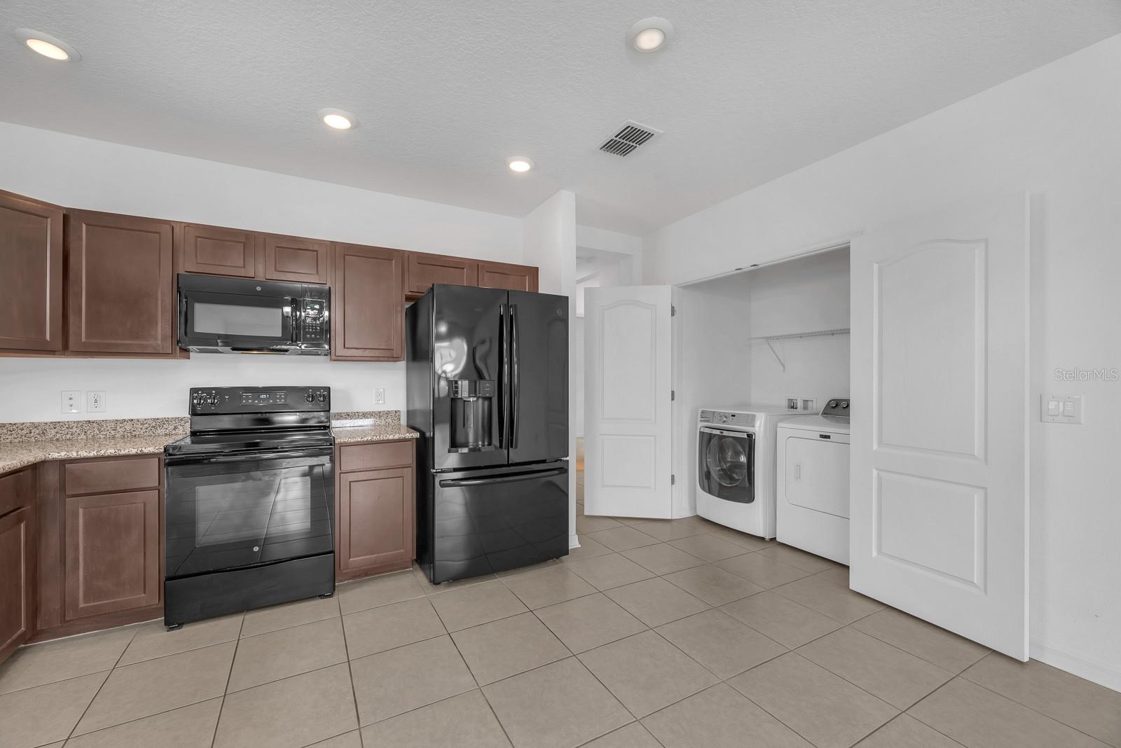 5148 Brickwood Rise Dr Property Photo 10