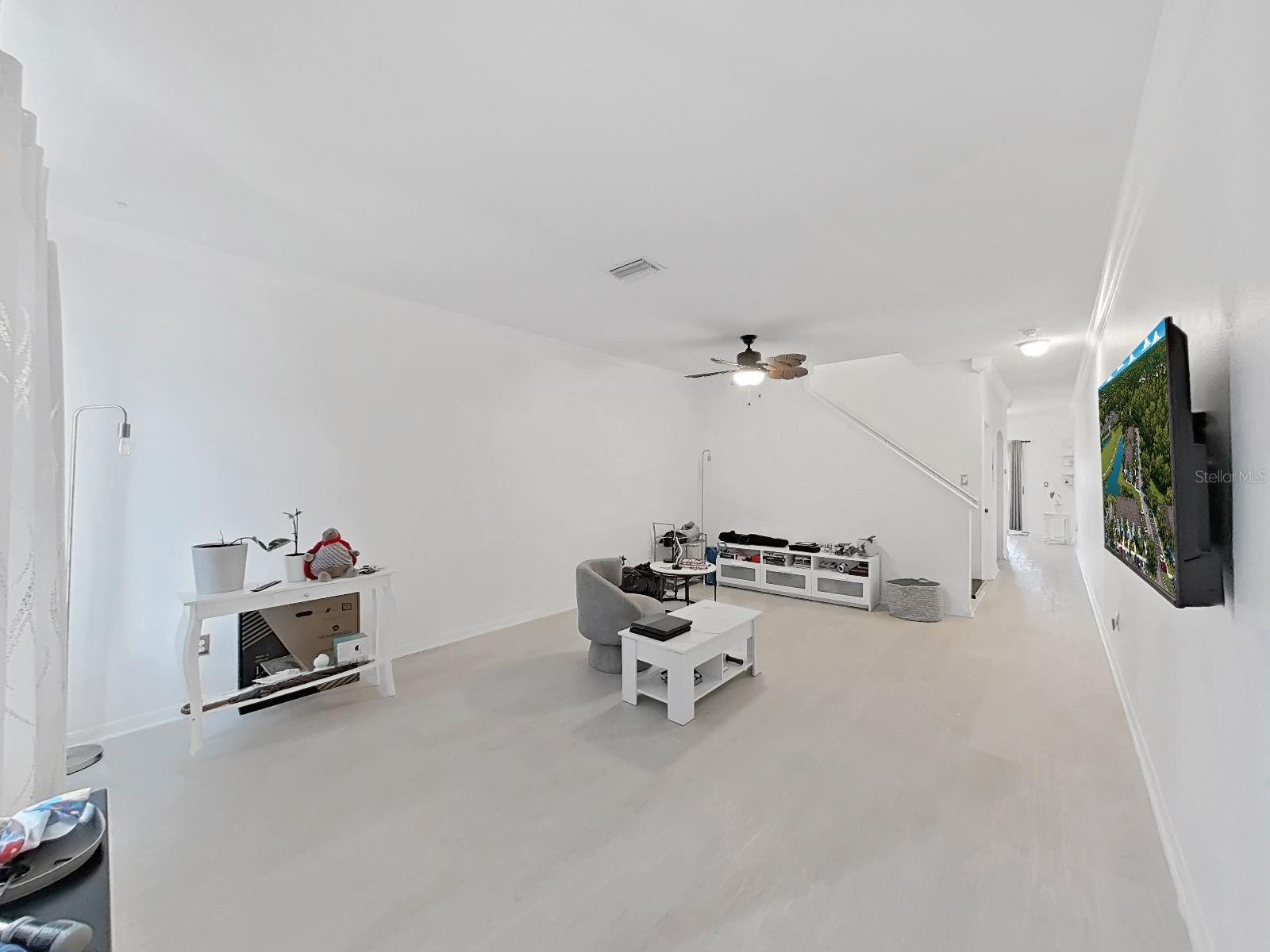 18126 Paradise Point Dr Property Photo 5