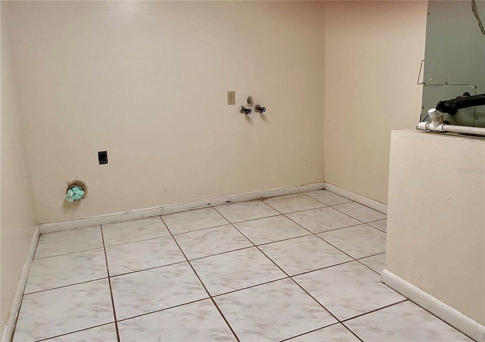 5205 Dublin Pl Property Photo 13