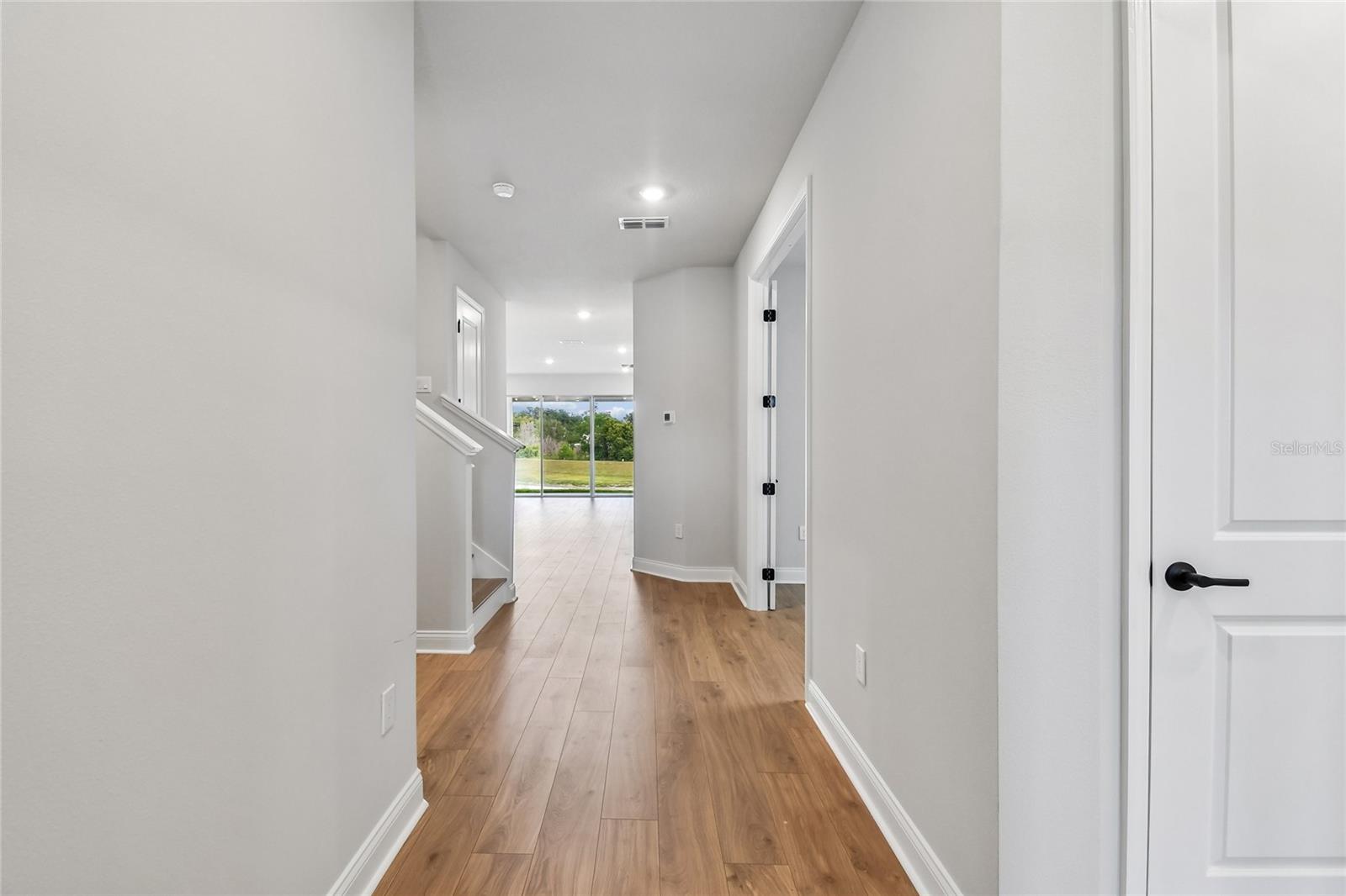 5735 Leaflet Trail Property Photo 3