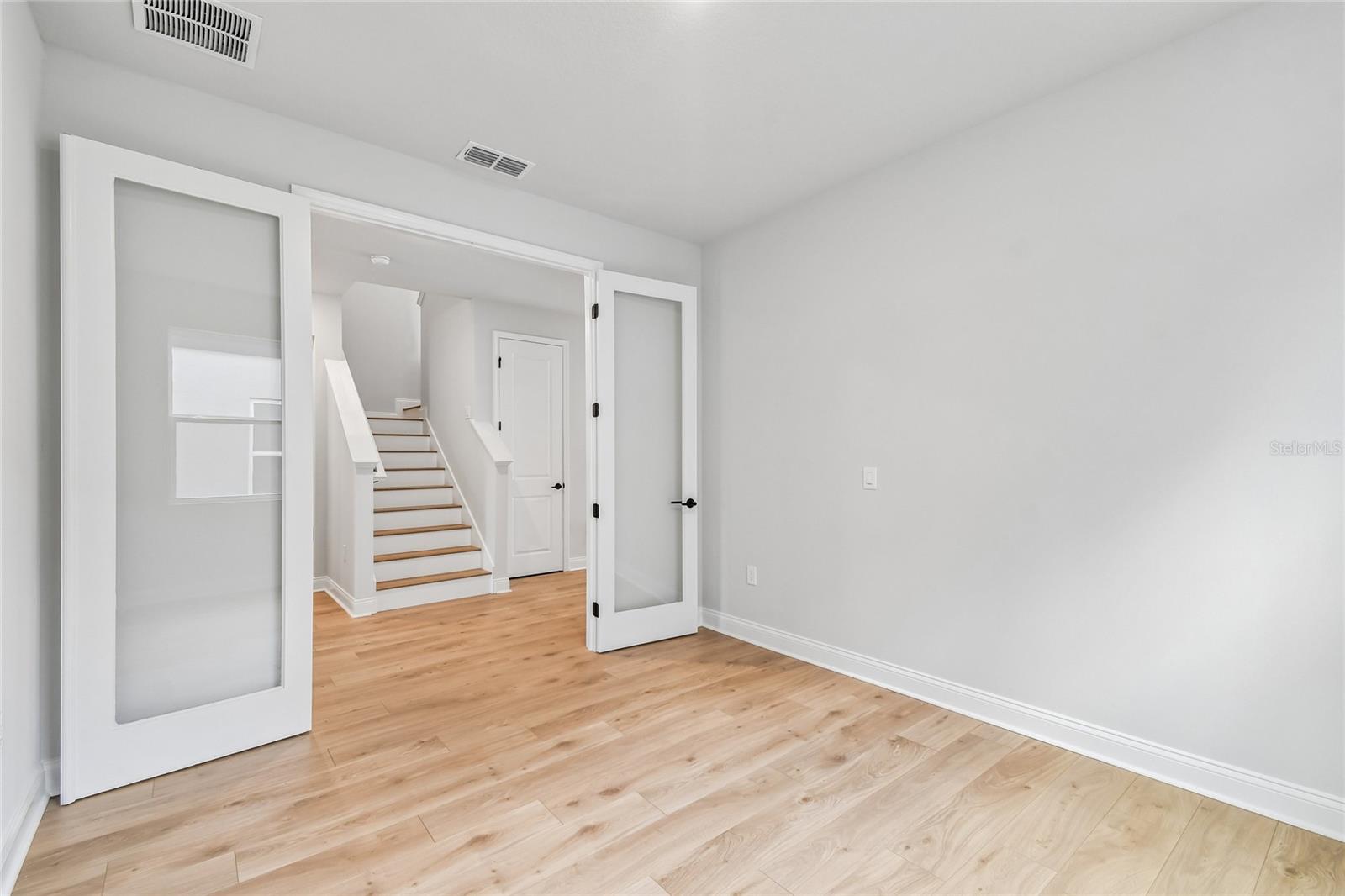 5735 Leaflet Trail Property Photo 15
