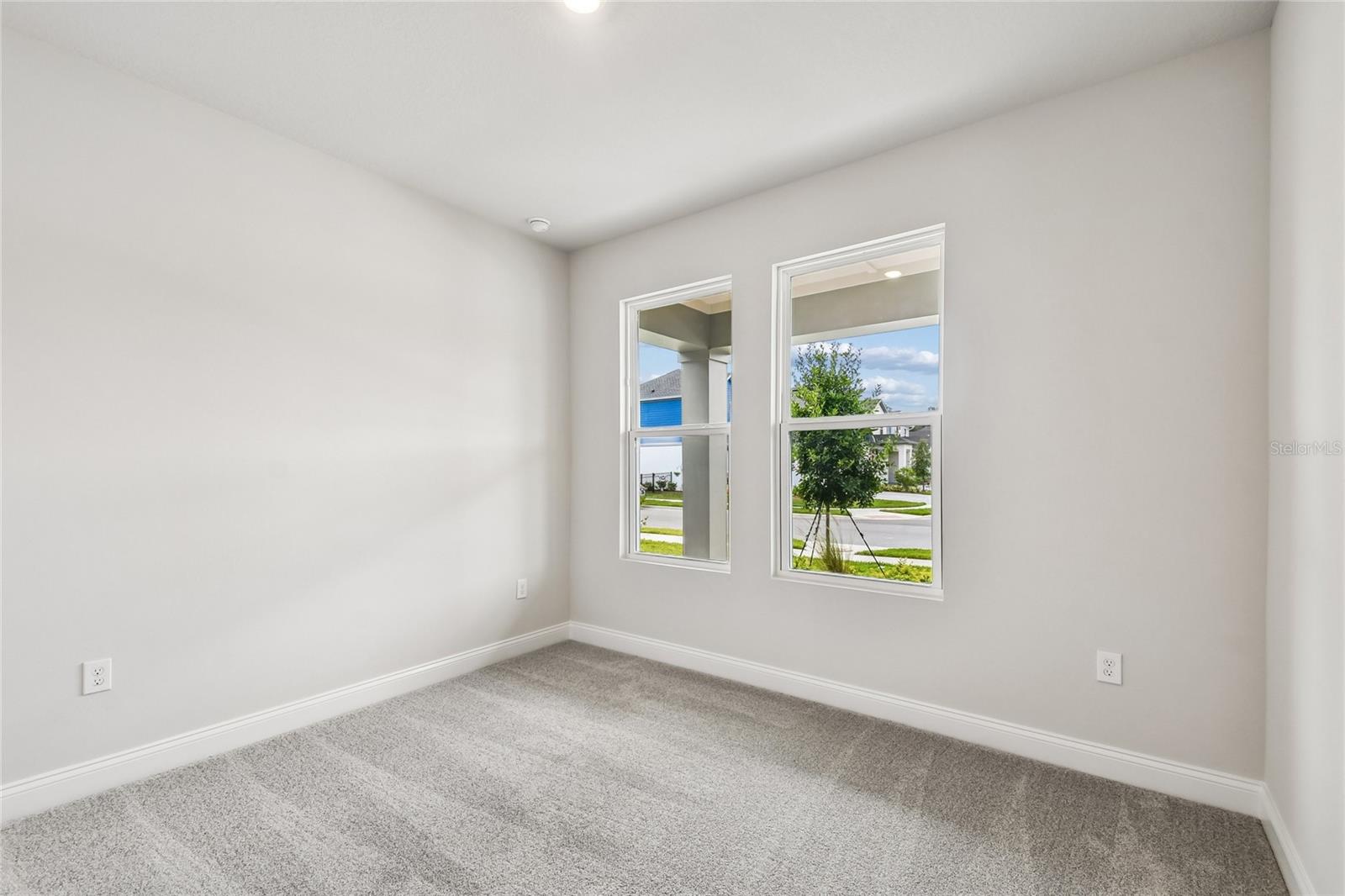 5735 Leaflet Trail Property Photo 25