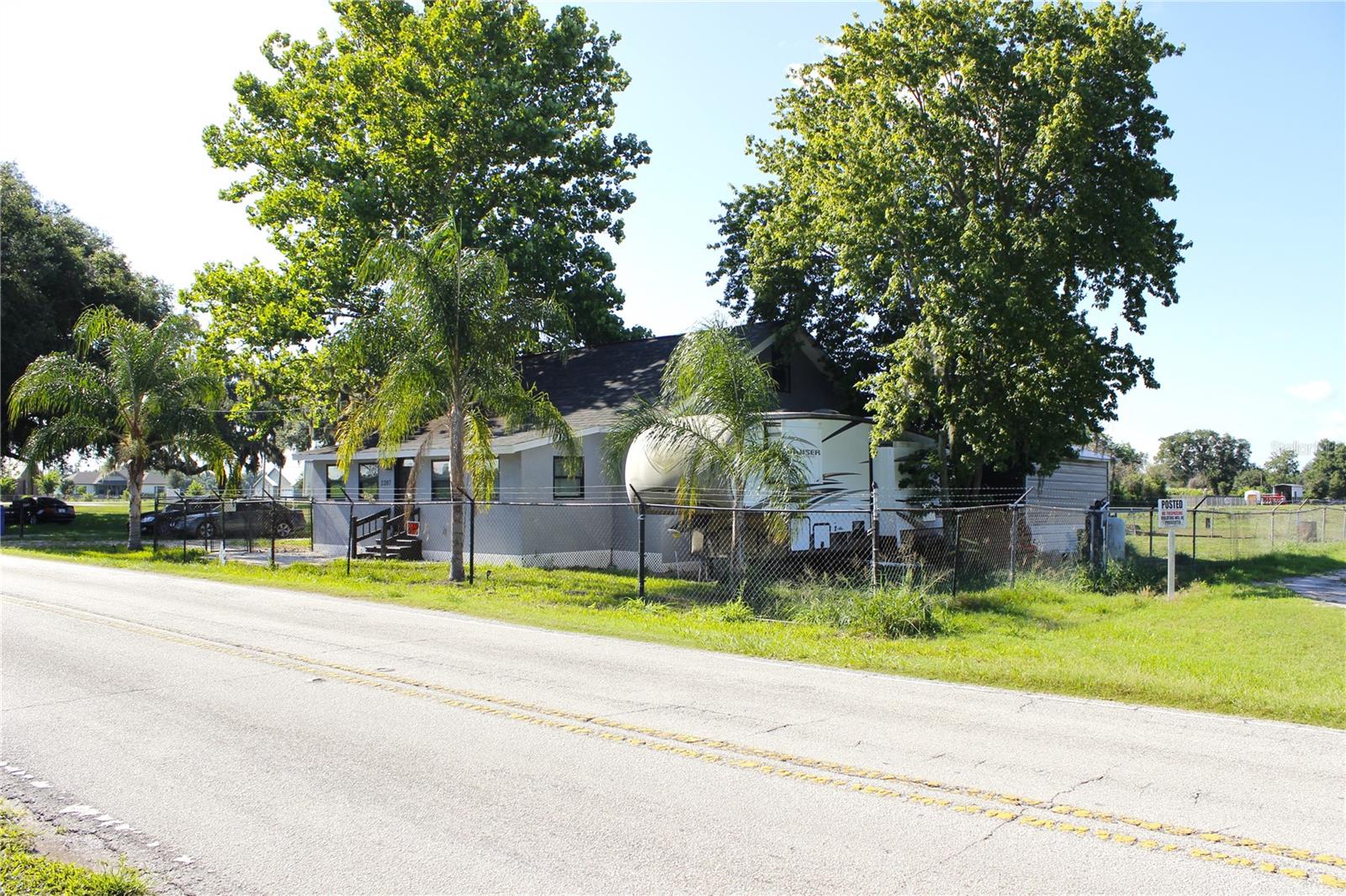 2207 Sparkman Rd Property Photo 3