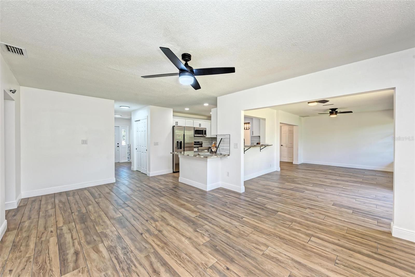 3120 Guadalupe Dr Property Photo 3