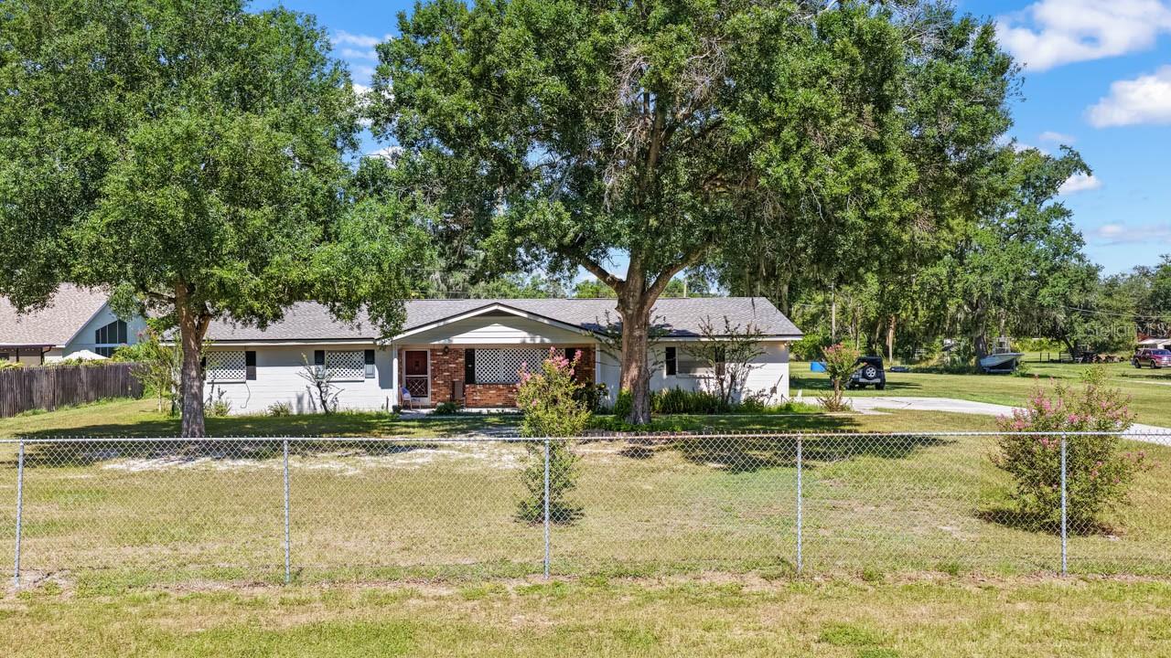 5604 WATSON RD Property Photo 1