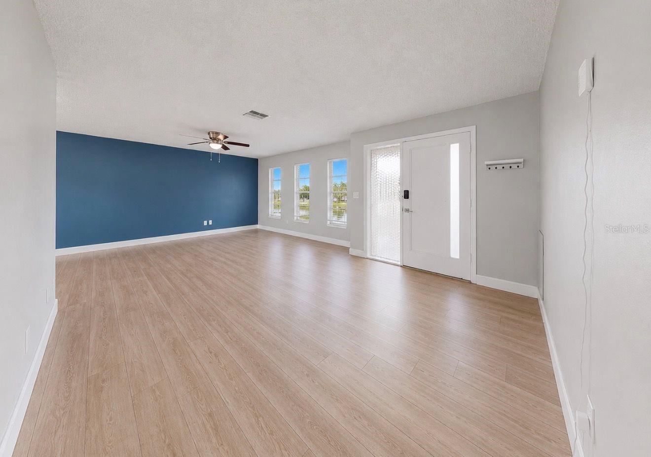 1729 Bikini Ct Property Photo 20