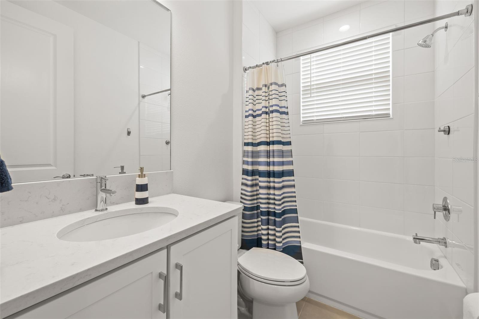 3541 Great Banyan Way Property Photo 28