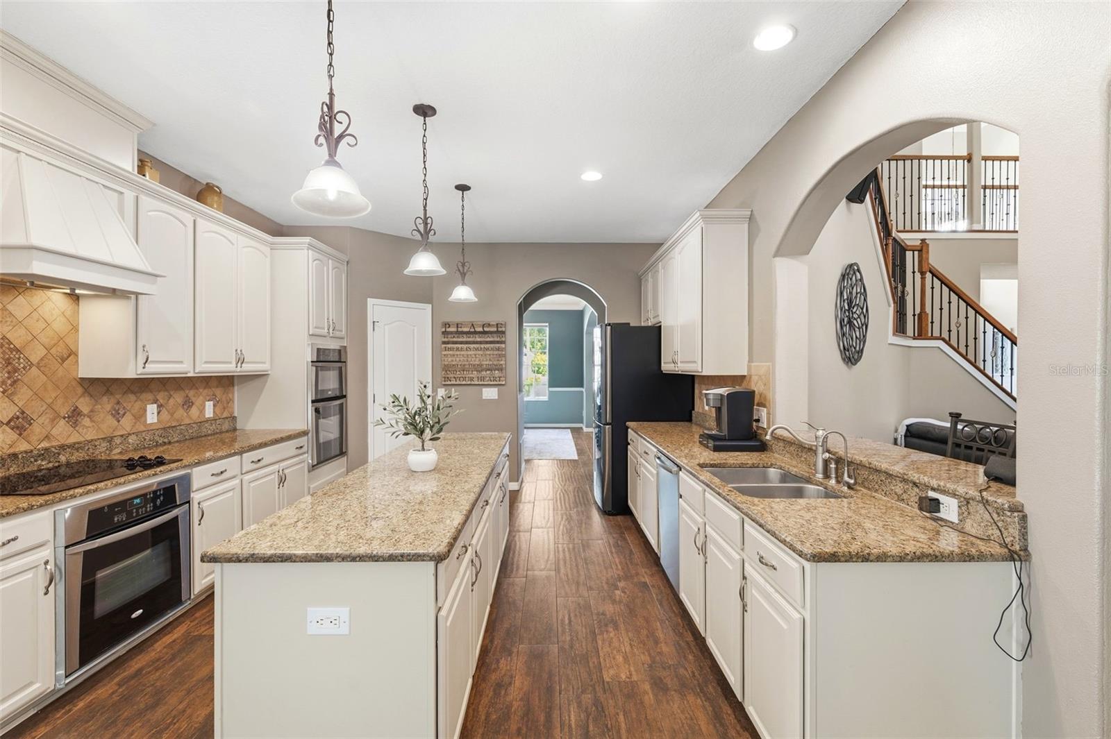 3449 Loggerhead Way Property Photo 11
