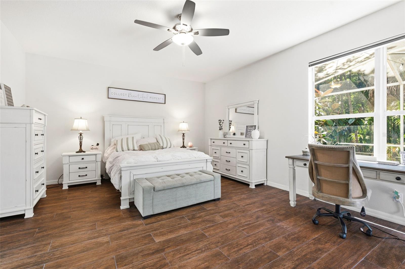 3449 Loggerhead Way Property Photo 18