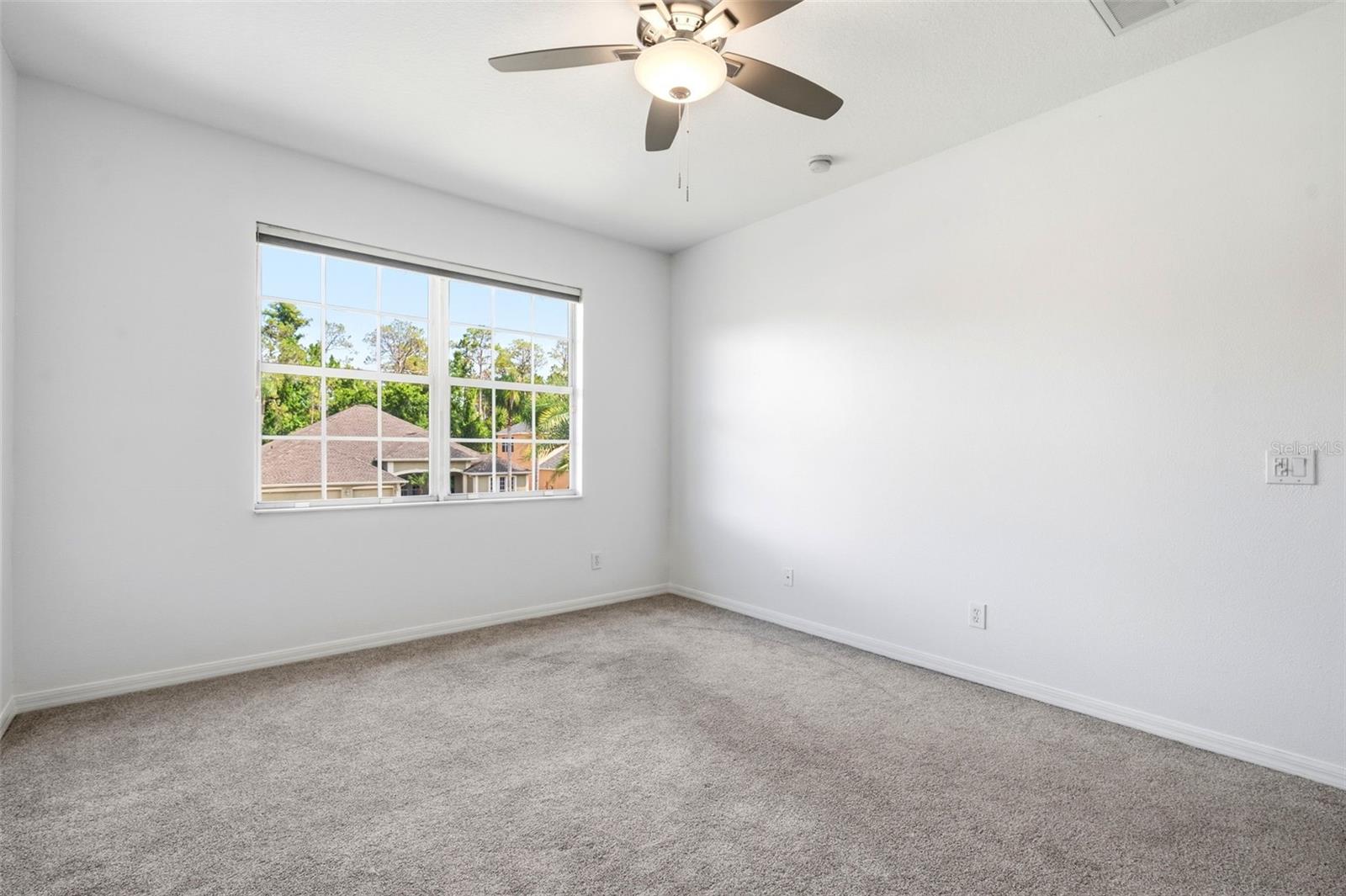 3449 Loggerhead Way Property Photo 27