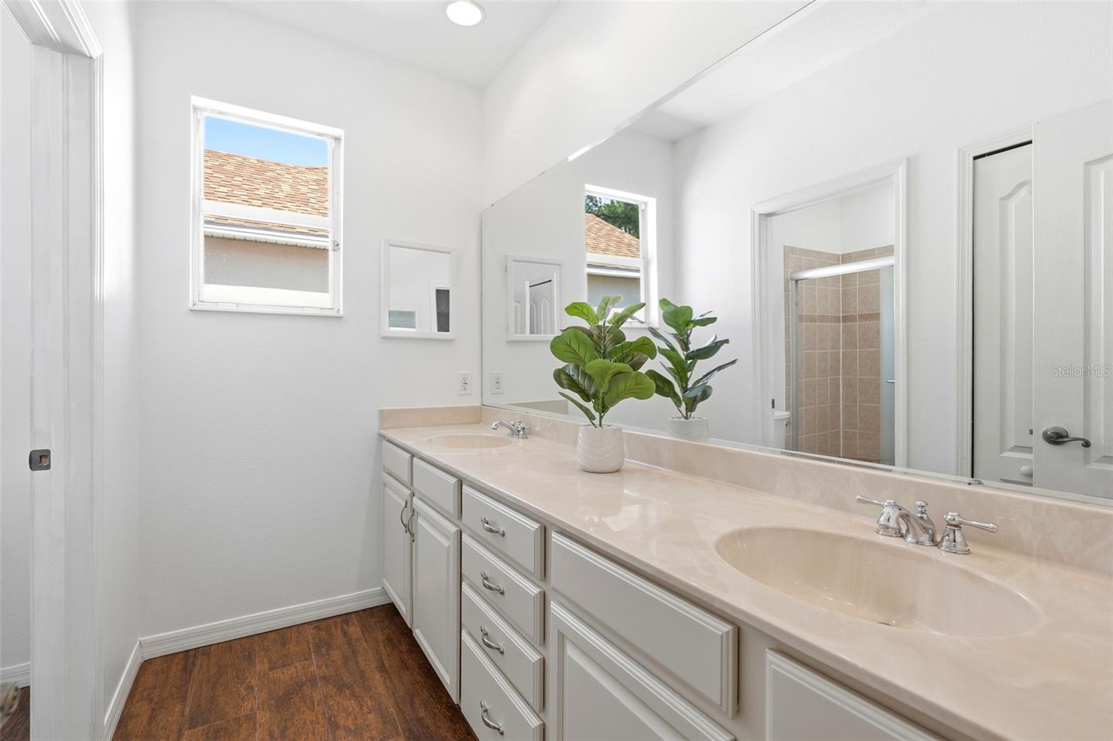 3449 Loggerhead Way Property Photo 34
