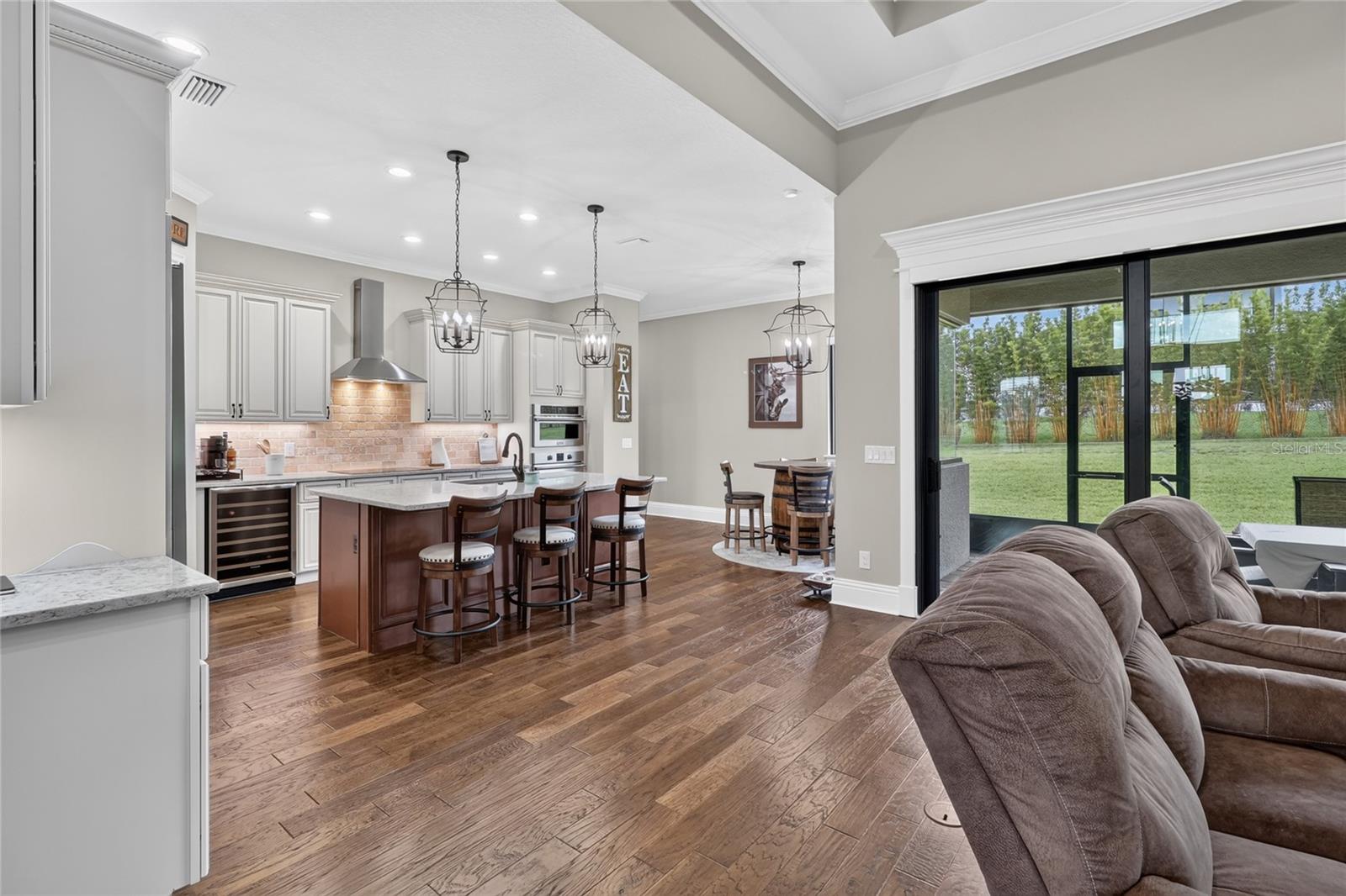 2564 Delphi Woods Cir Property Photo 27
