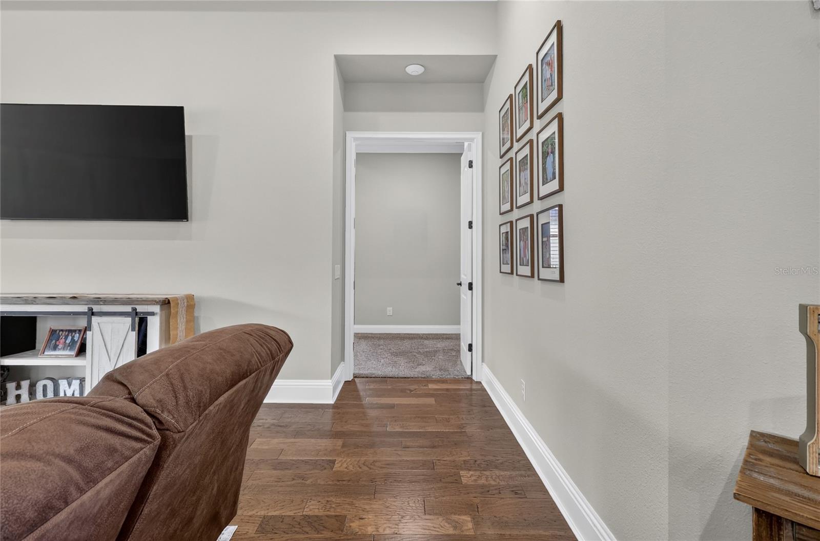2564 Delphi Woods Cir Property Photo 37