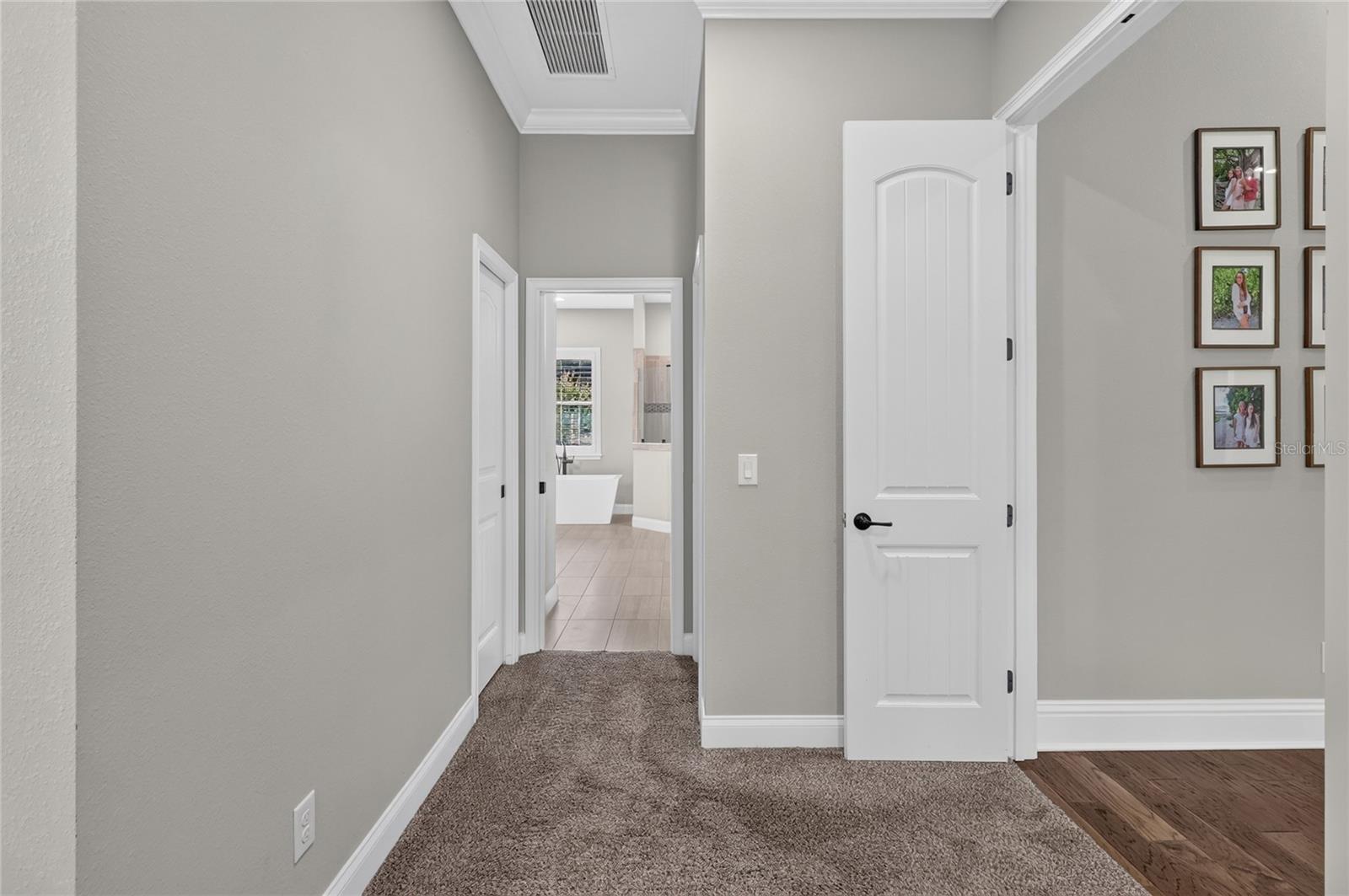 2564 Delphi Woods Cir Property Photo 41