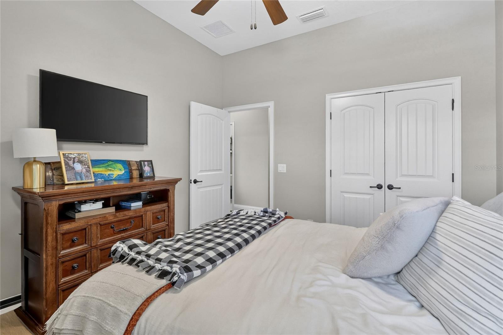 2564 Delphi Woods Cir Property Photo 46