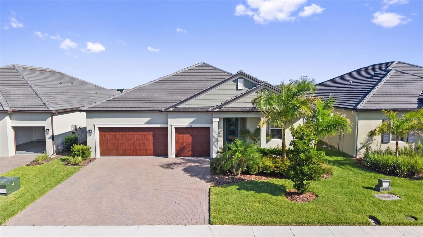12211 Violet Jasper Dr Property Photo 1