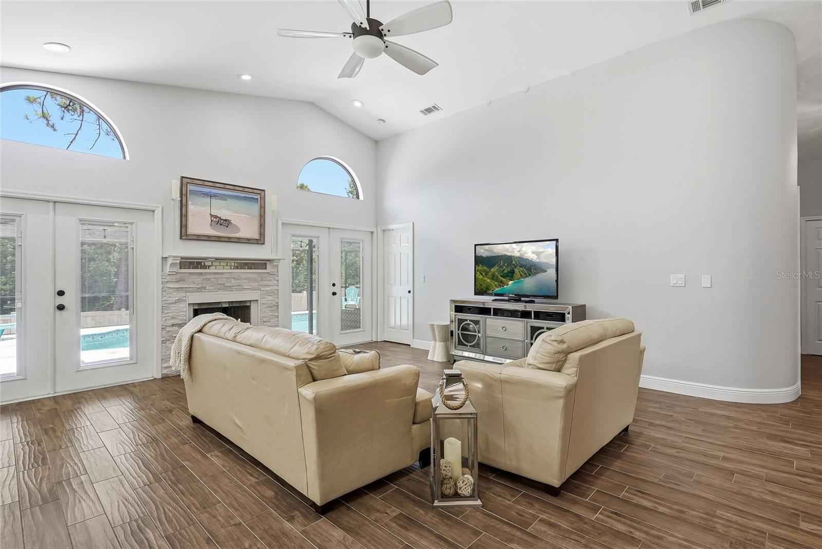 5274 White Sand Cir Ne Property Photo 16
