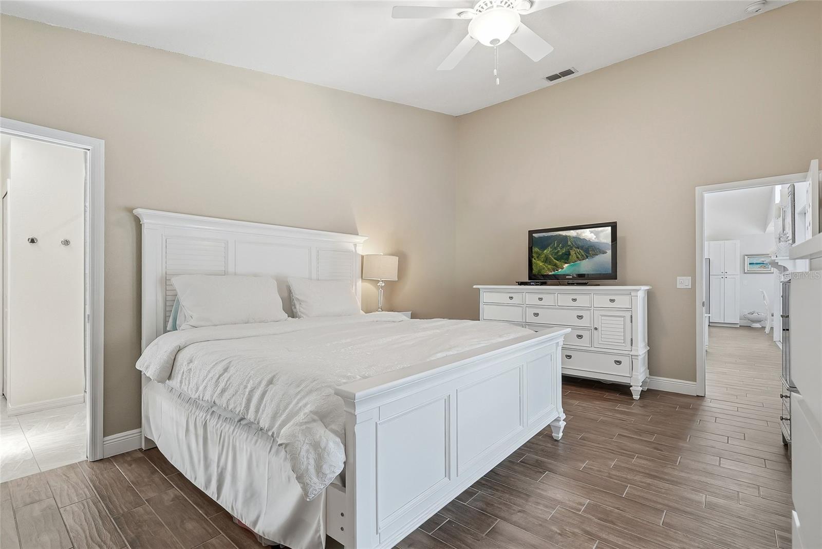 5274 White Sand Cir Ne Property Photo 28