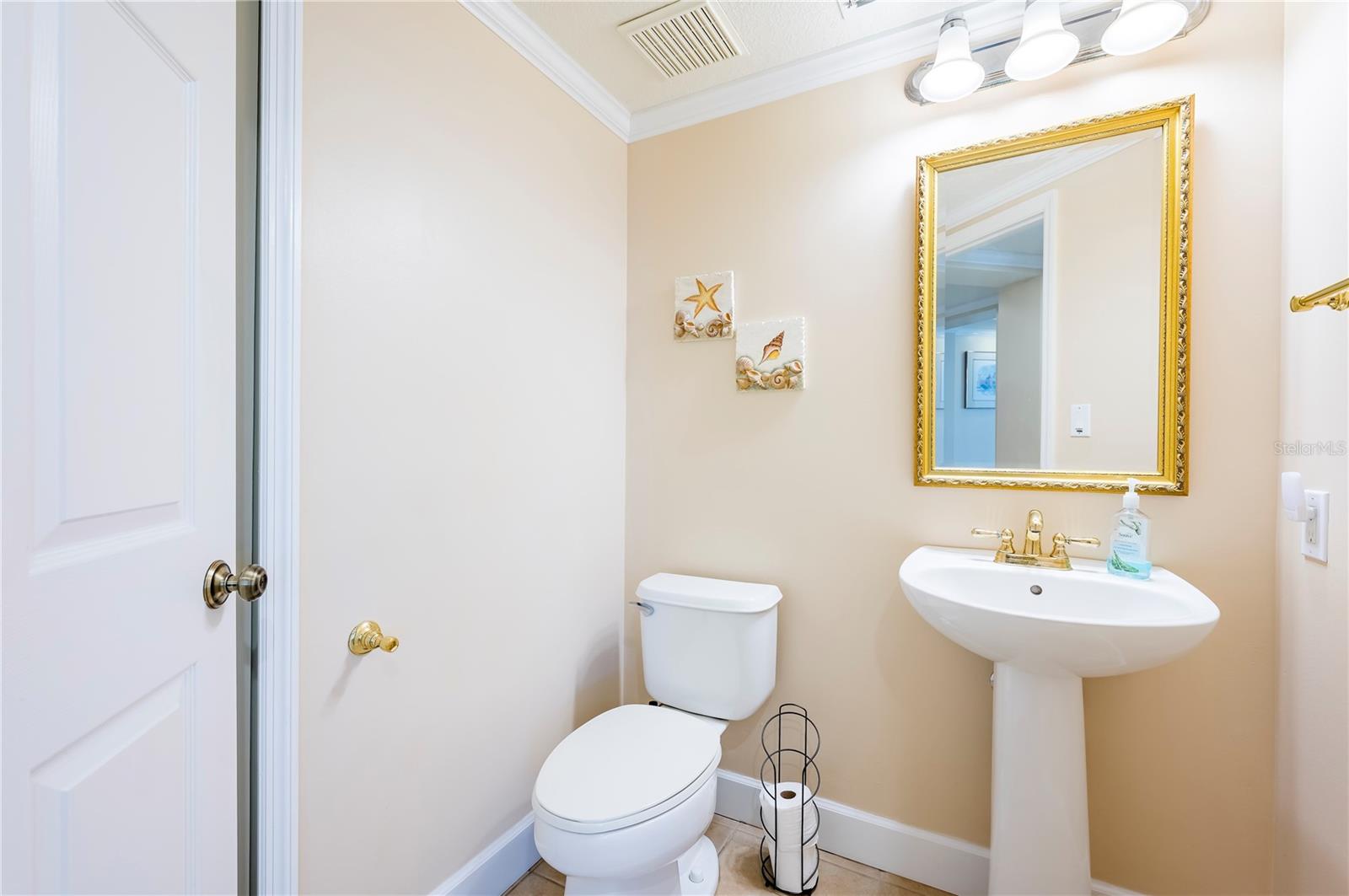 16750 Gulf Blvd #311 Property Photo 33