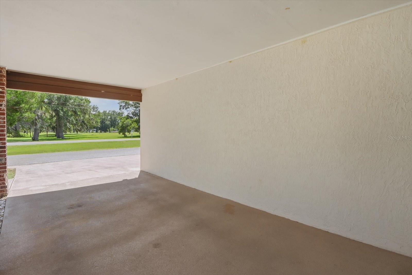 11621 W Riverhaven Dr Property Photo 8