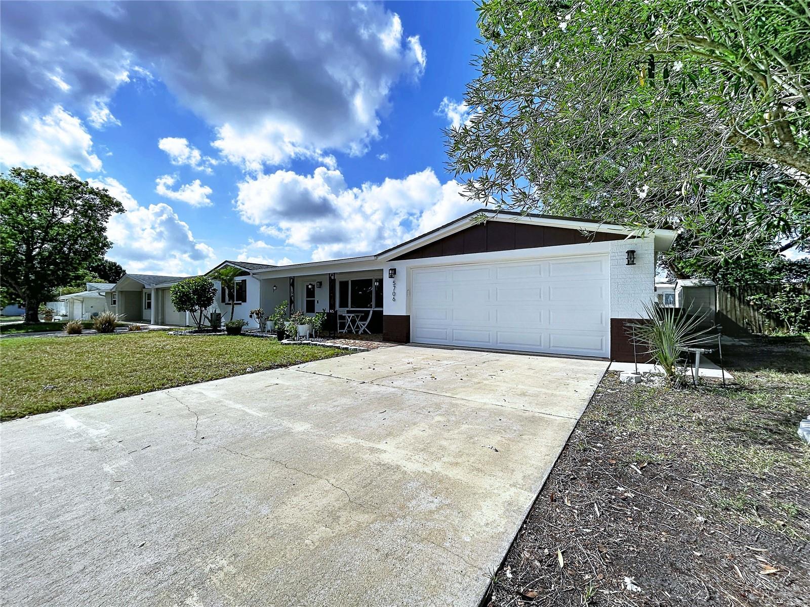 5706 Dove Dr Property Photo 3