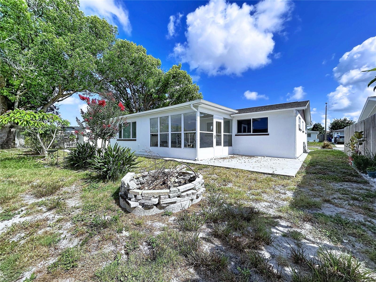 5706 Dove Dr Property Photo 8