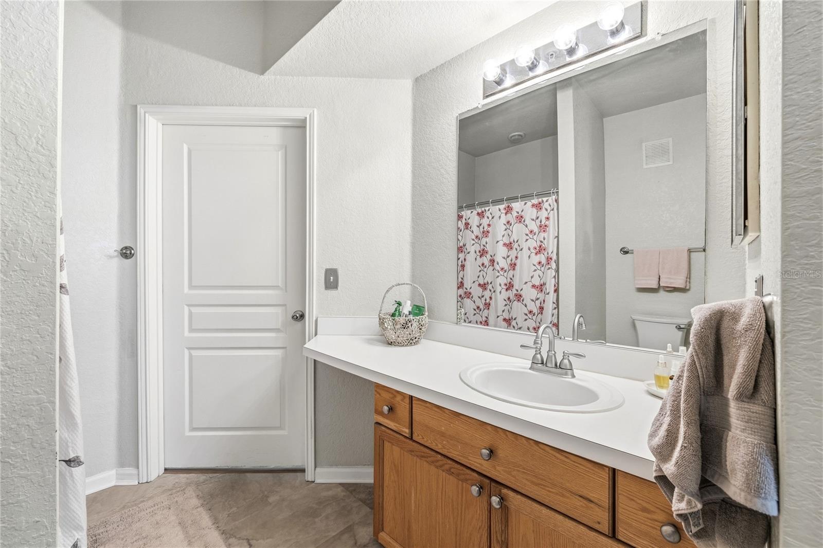 5125 Palm Springs Blvd #1204 Property Photo 11