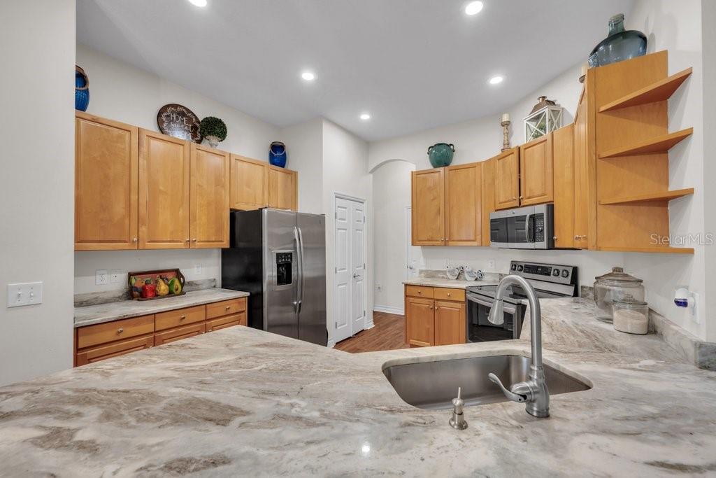 16135 Bridgedale Dr Property Photo 8