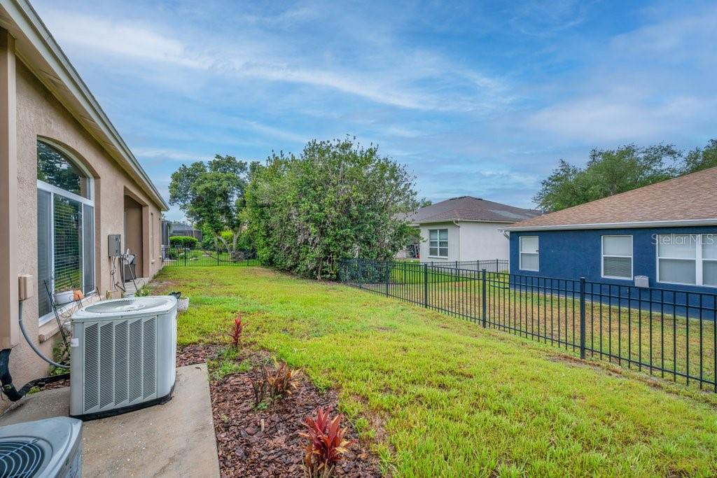 16135 Bridgedale Dr Property Photo 32