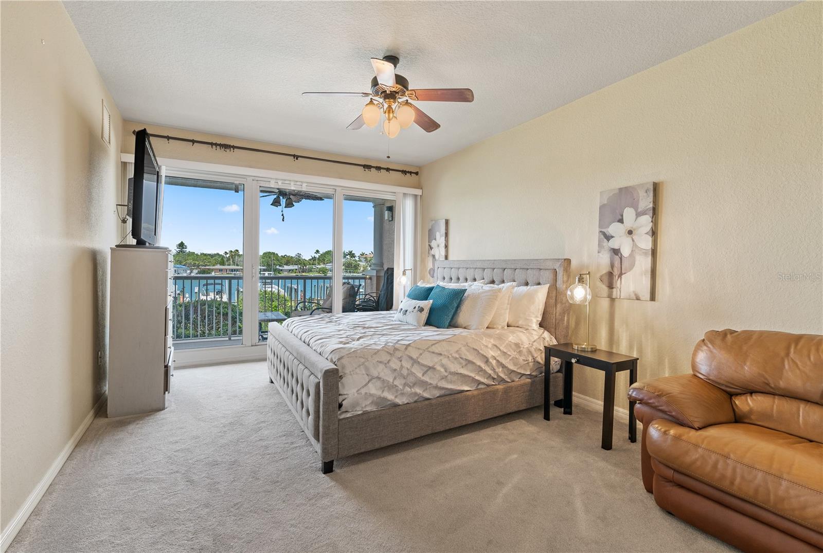 3805 Gulf Blvd #203 Property Photo 19