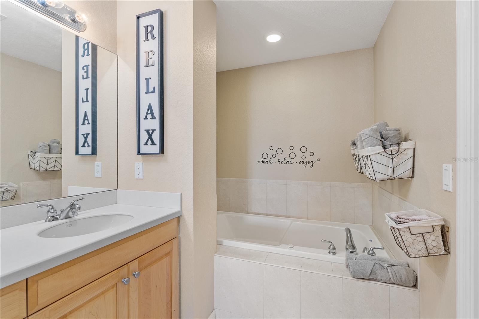 3805 Gulf Blvd #203 Property Photo 24